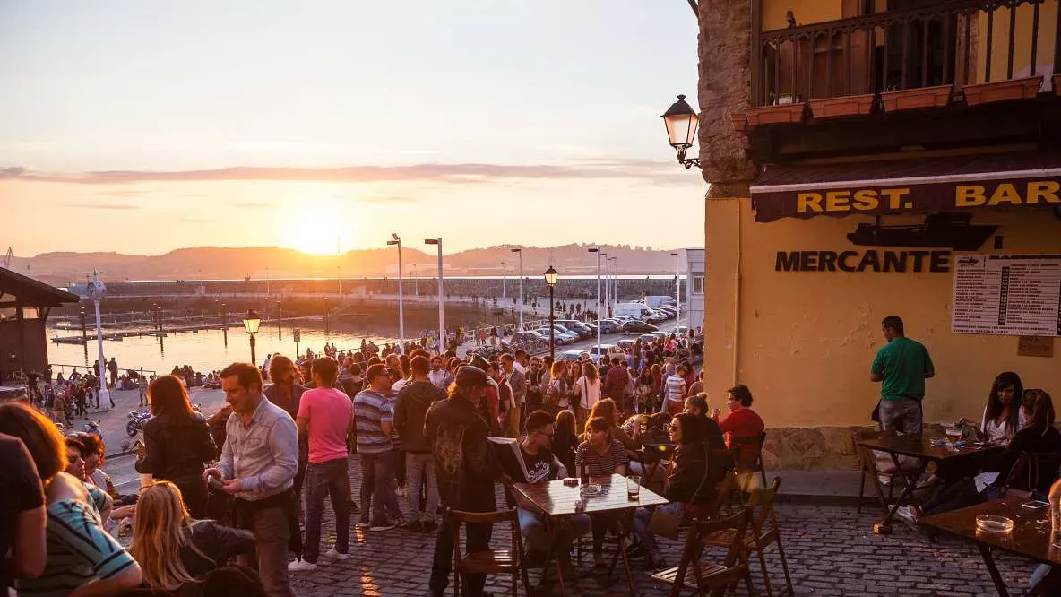 ¿Qué hacer en Gijón con amigos?